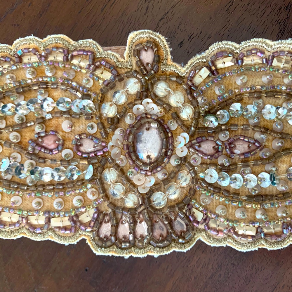 Anthropologie beaded and sequin belt by Kimchi Blue